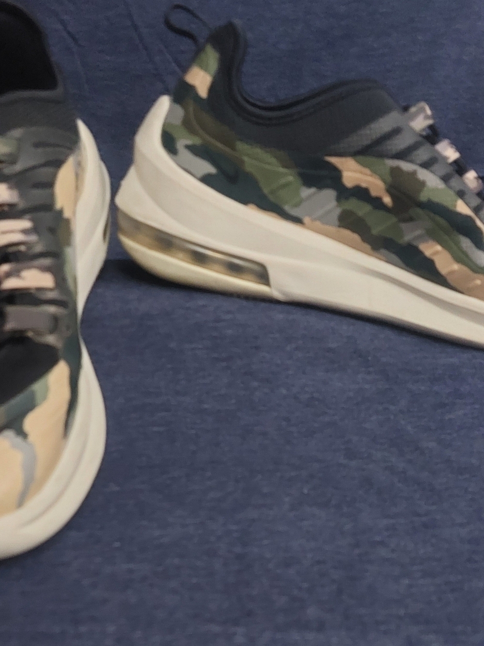 Nike Air Max Women's Camo Print Athletic Shoes in Black and Olive Sz 8 - Picture 6 of 16